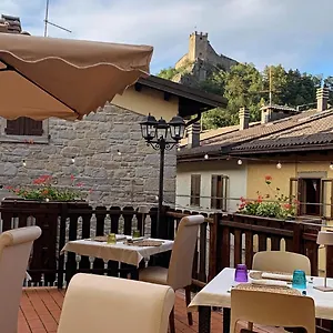 Hotel Regina Yeti Bistrot, Sestola